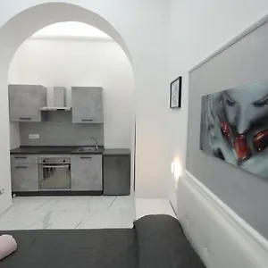 Apartamento Othalan, Nápoles